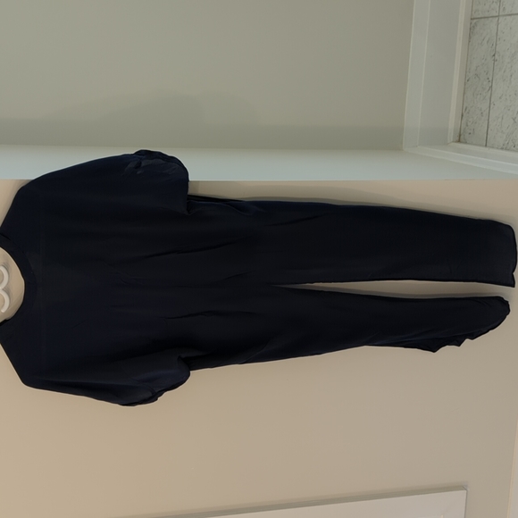 BCBG blue shirt with flowy tails - Picture 7 of 8